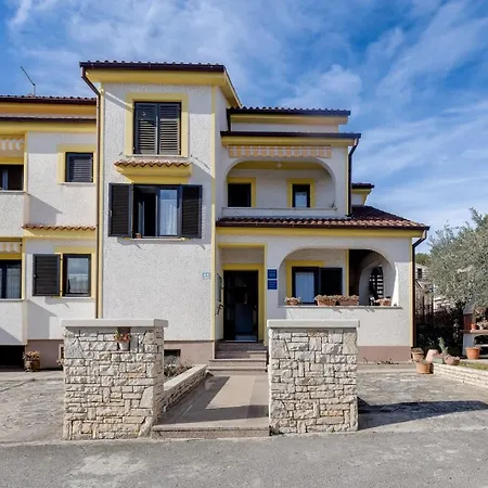 Πανσιόν Matosevic 3*